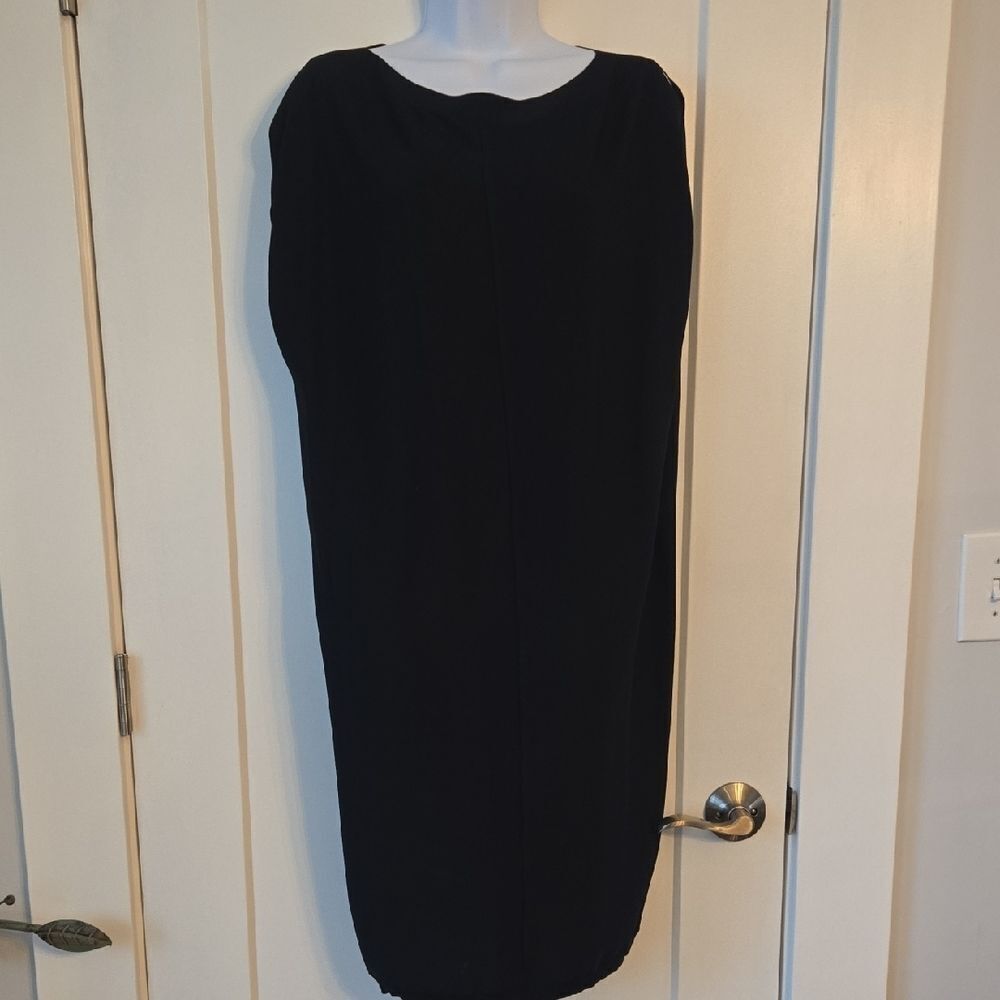 Premise Black Sheath Midi Dress Sleeveless Crew Neck